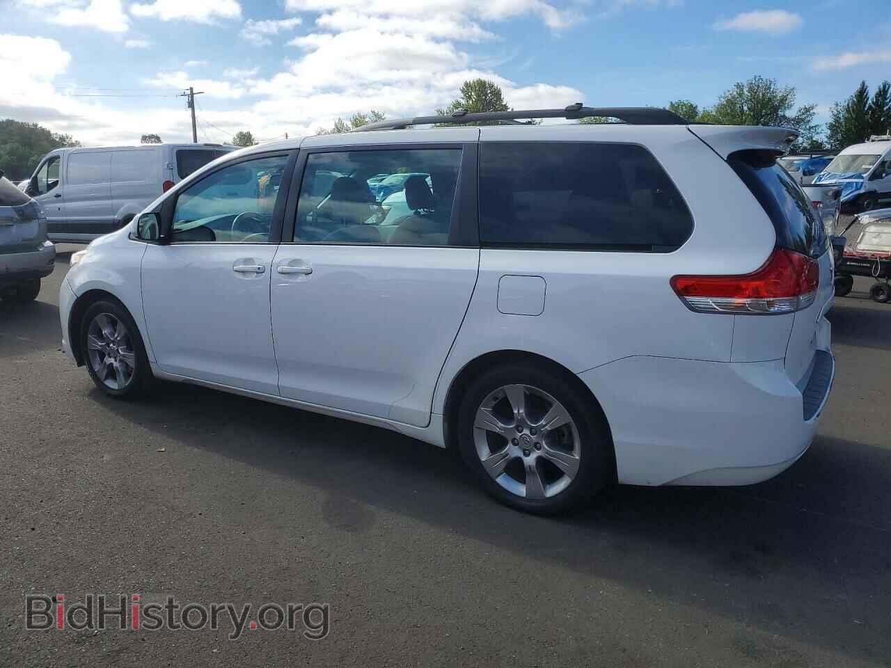 2012 TOYOTA SIENNA - VIN: 5TDKK3DC7CS219337 - Photo 2