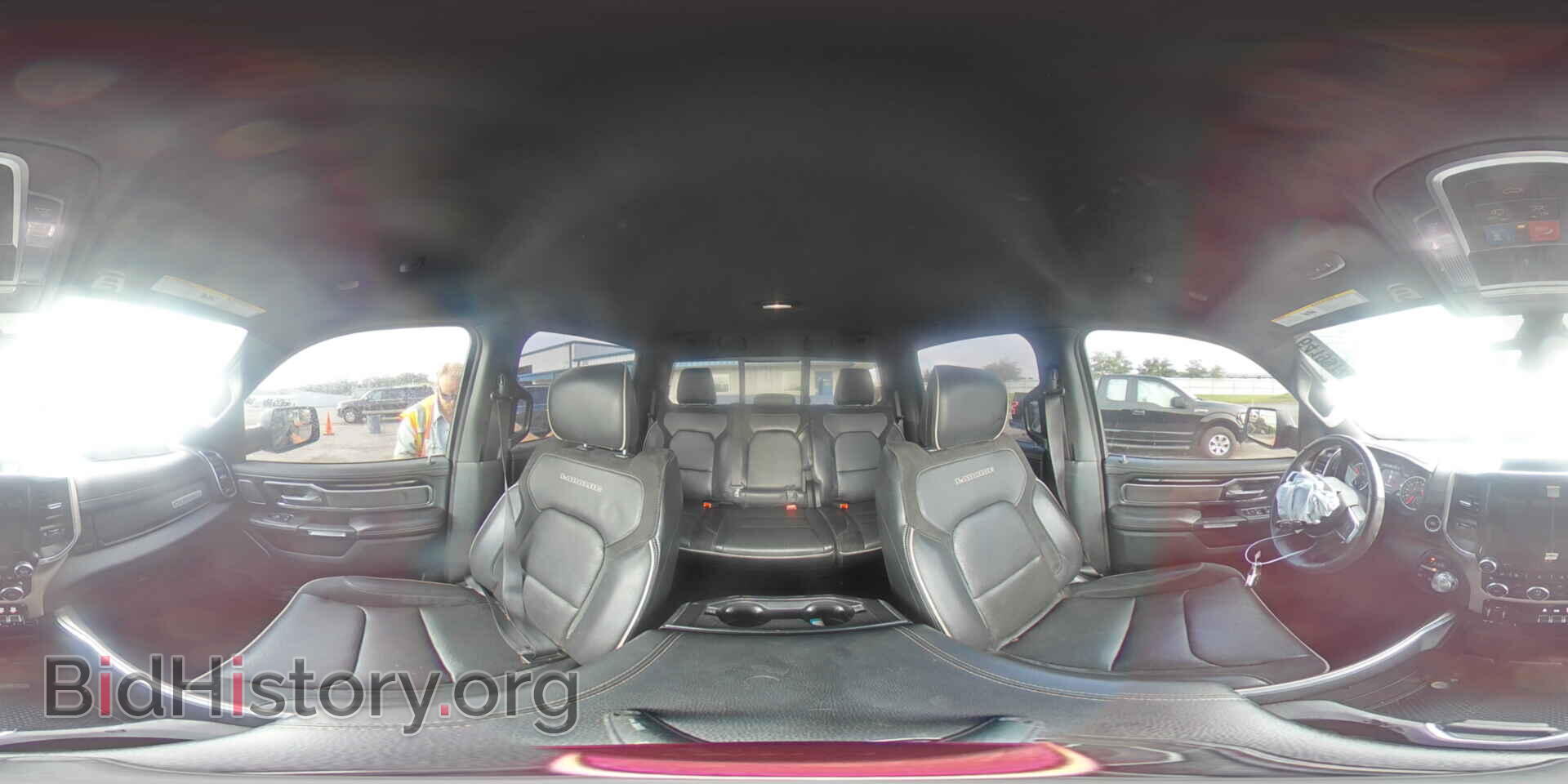 2019 RAM 1500 - VIN: 1C6SRFJT8KN586051 - Фото 15