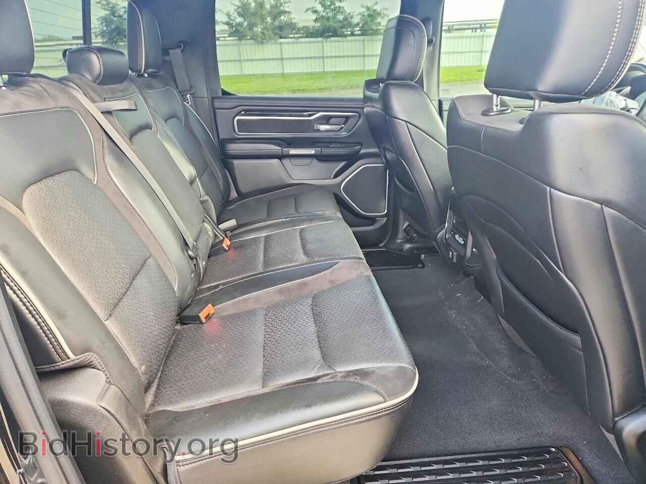 2019 RAM 1500 - VIN: 1C6SRFJT8KN586051 - Фото 10