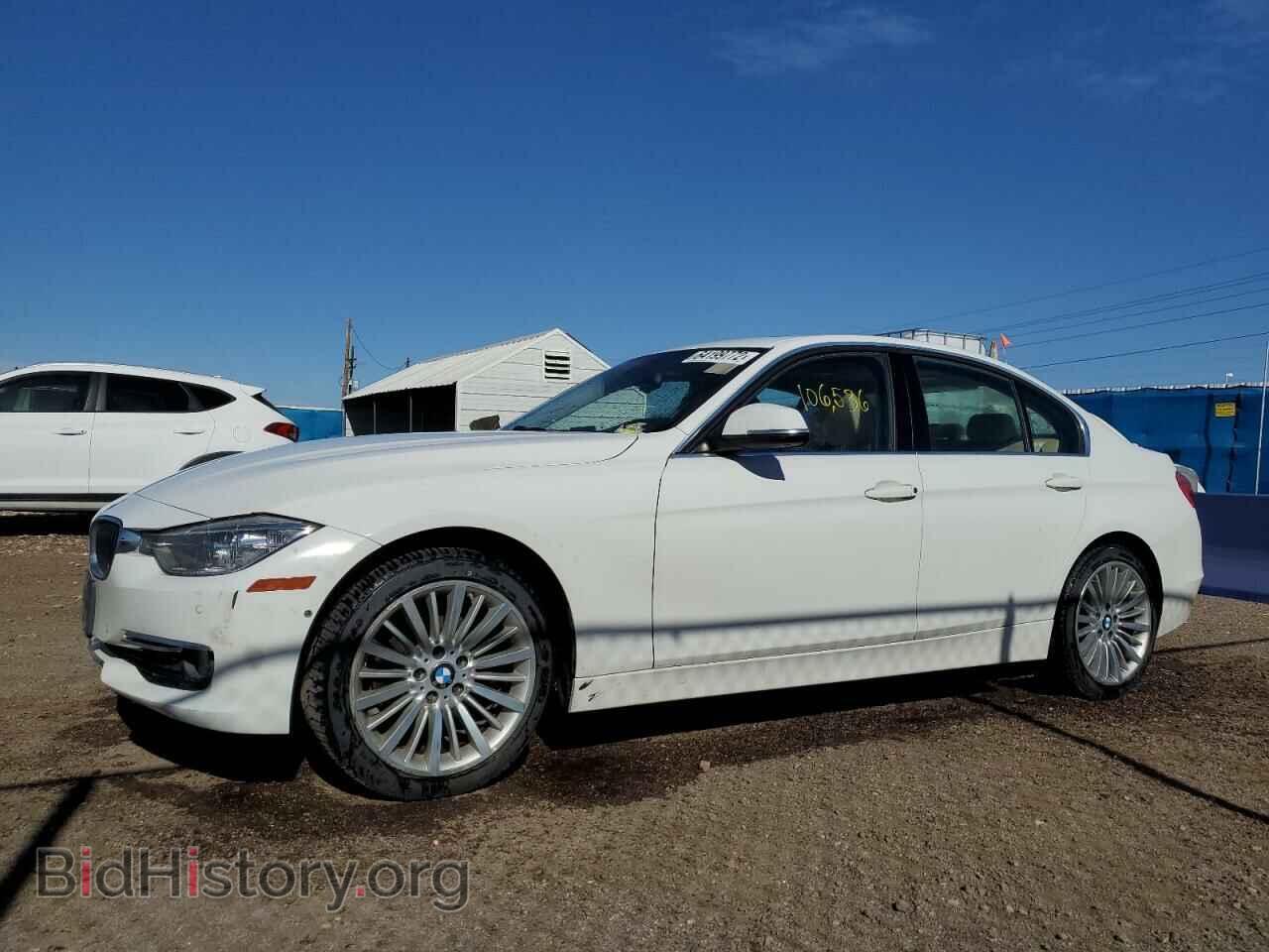 2013 BMW 3 SERIES - VIN: WBA3A5C59DF602569 - Фото 2