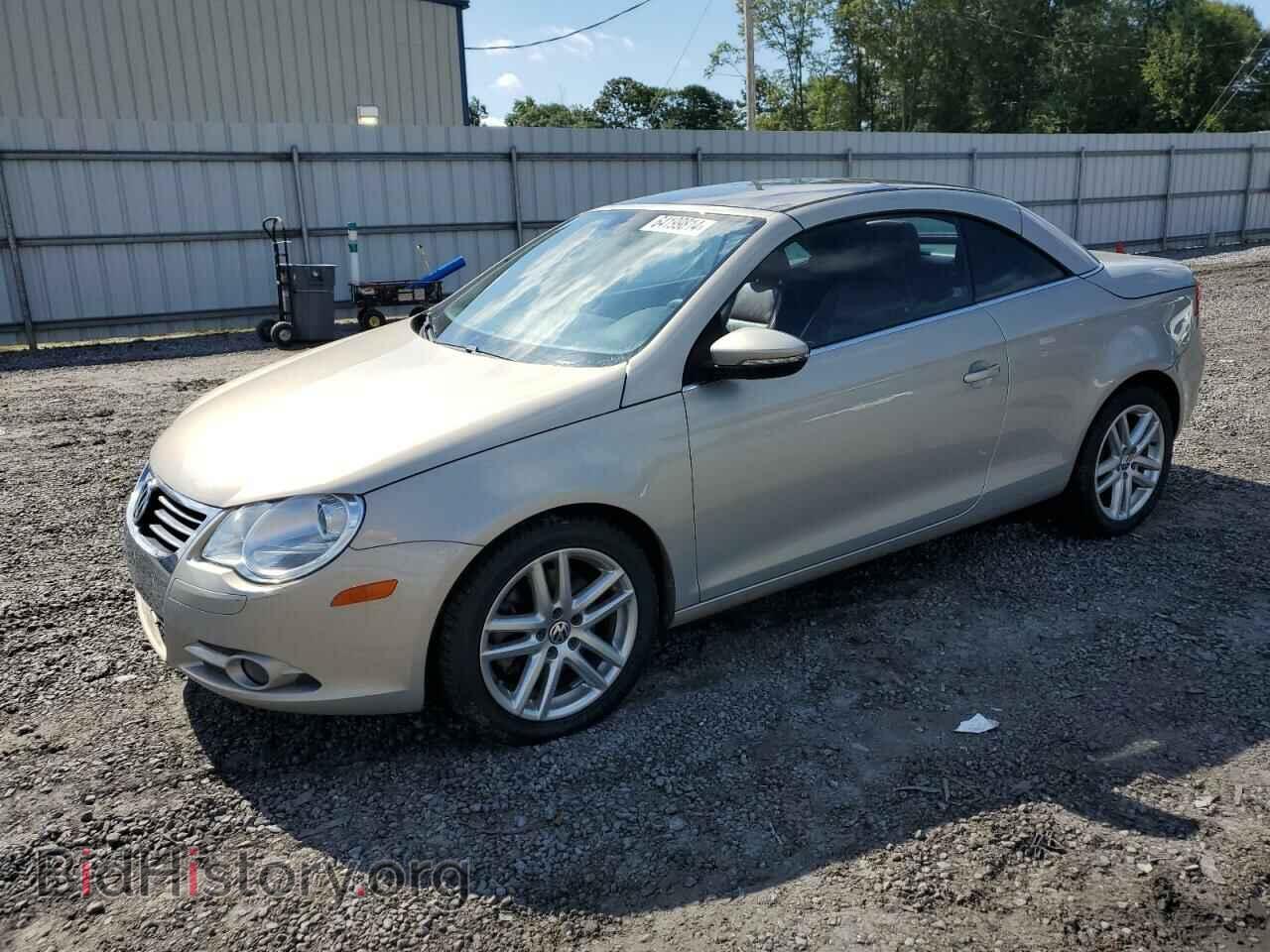 Photo WVWFA7AH6AV015045 - VOLKSWAGEN EOS 2010