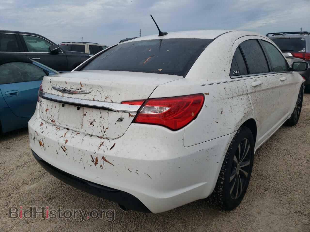 2014 CHRYSLER 200 - VIN: 1C3CCBCG9EN185981 - Фото 4