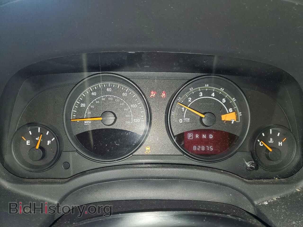 2015 JEEP COMPASS - VIN: 1C4NJCBA1FD379747 - Photo 9