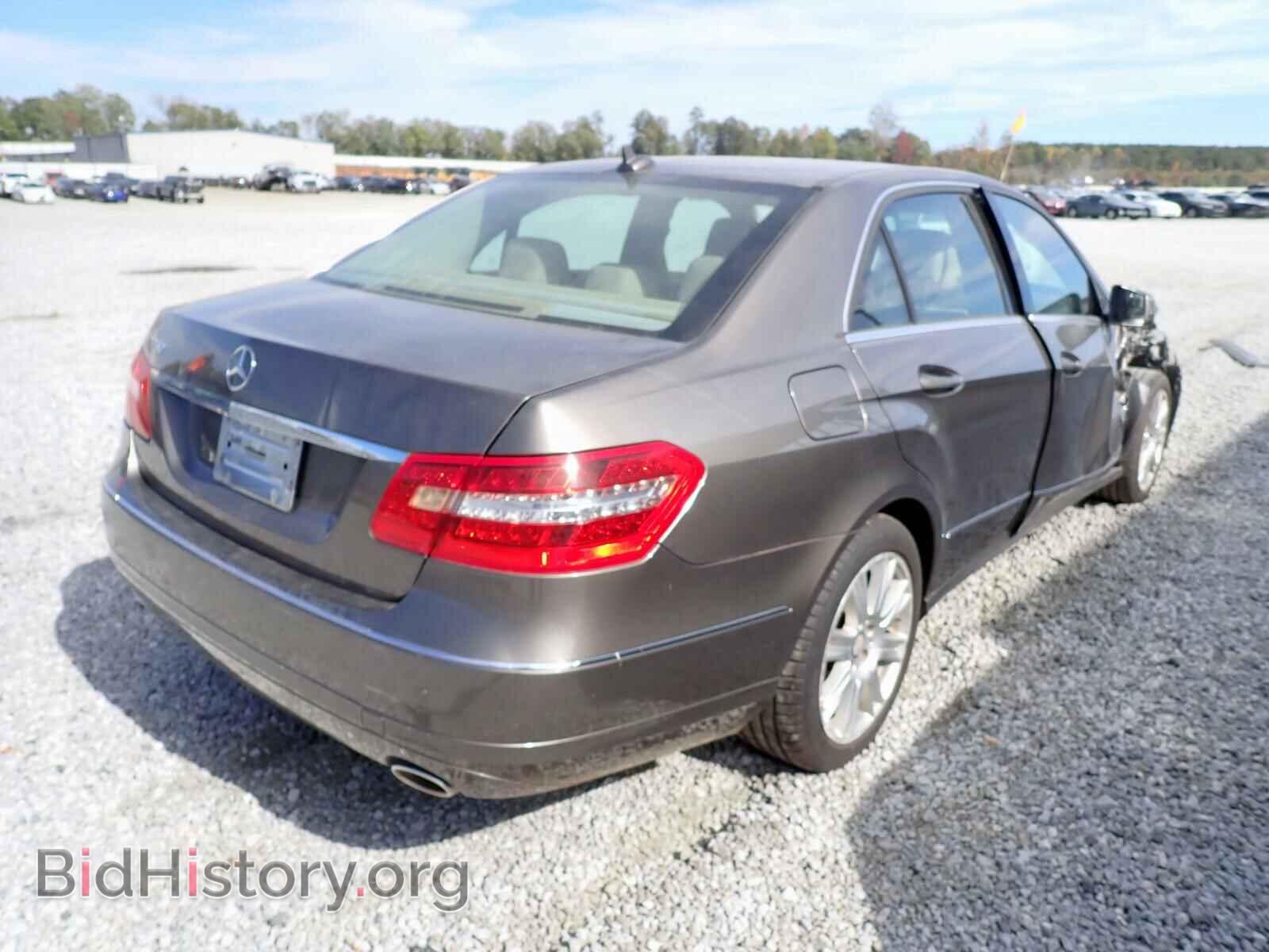 2012 MERCEDES-BENZ E-CLASS - VIN: WDDHF5KB9CA527200 - Фото 4