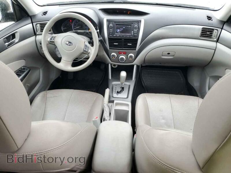2012 Subaru FORESTER (VIN JF2SHAECXCH425159) — photo 8 of 13