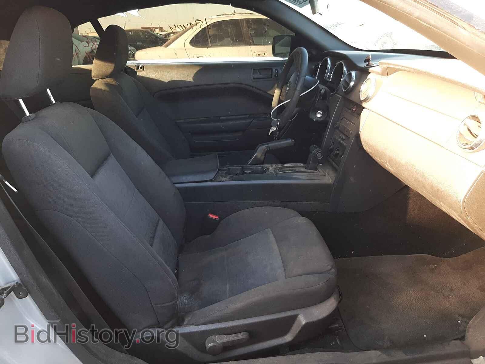 2007 FORD MUSTANG - VIN: 1ZVFT84N275347233 - Фото 5