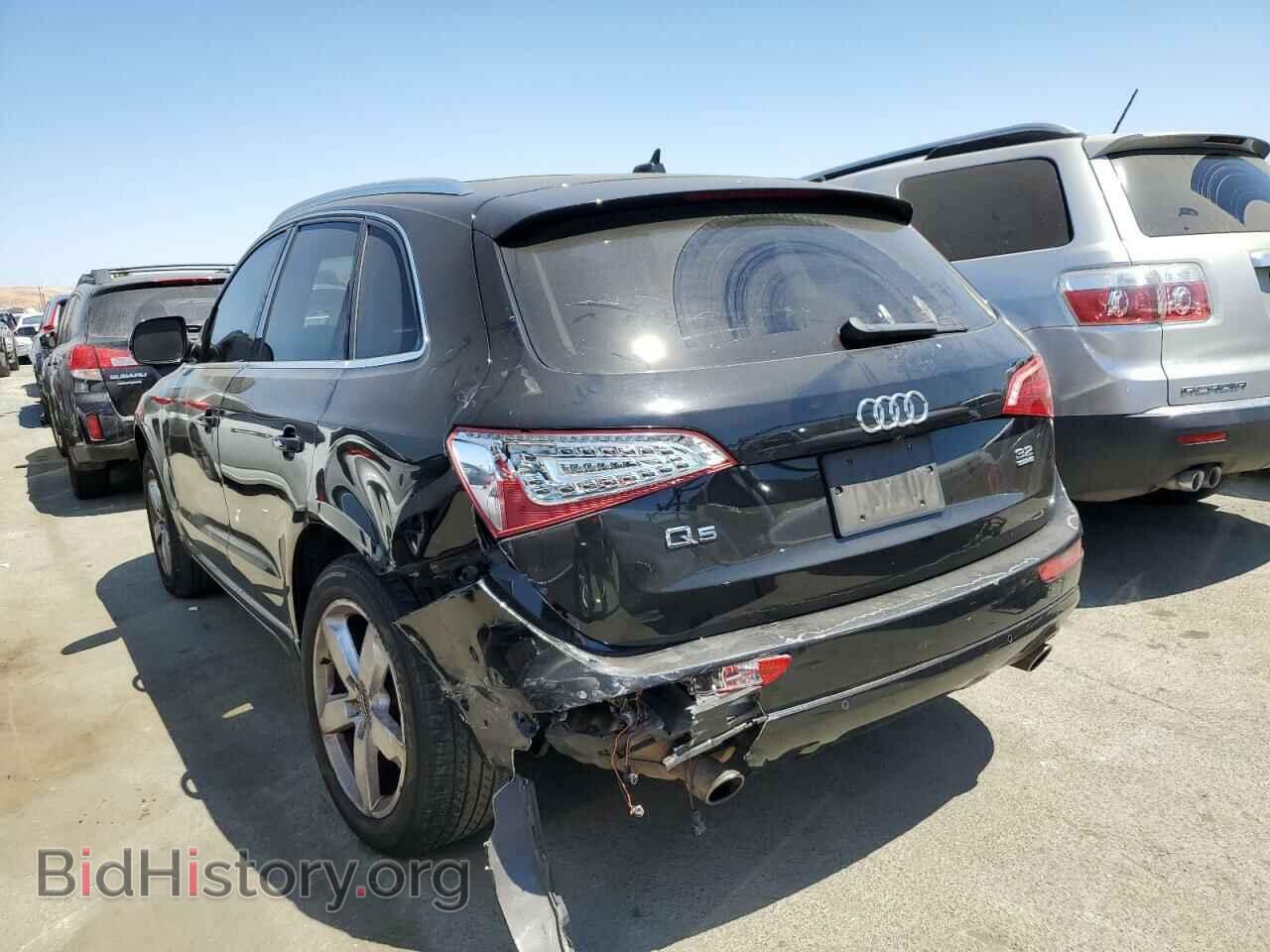 2010 AUDI Q5 - VIN: WA1LKAFP9AA098145 - Фото 2