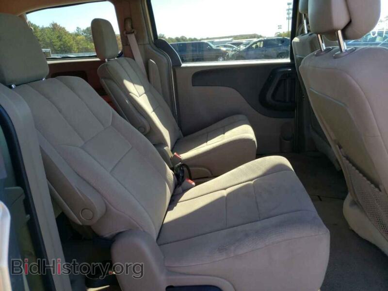 2011 Chrysler MINIVAN (VIN 2A4RR5DG0BR704932) — фото 6 из 10