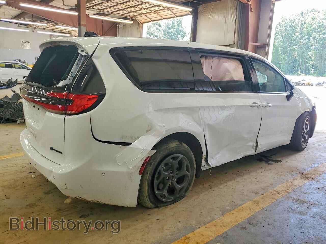 2024 CHRYSLER PACIFICA - VIN: 2C4RC1S71RR111951 - Photo 3