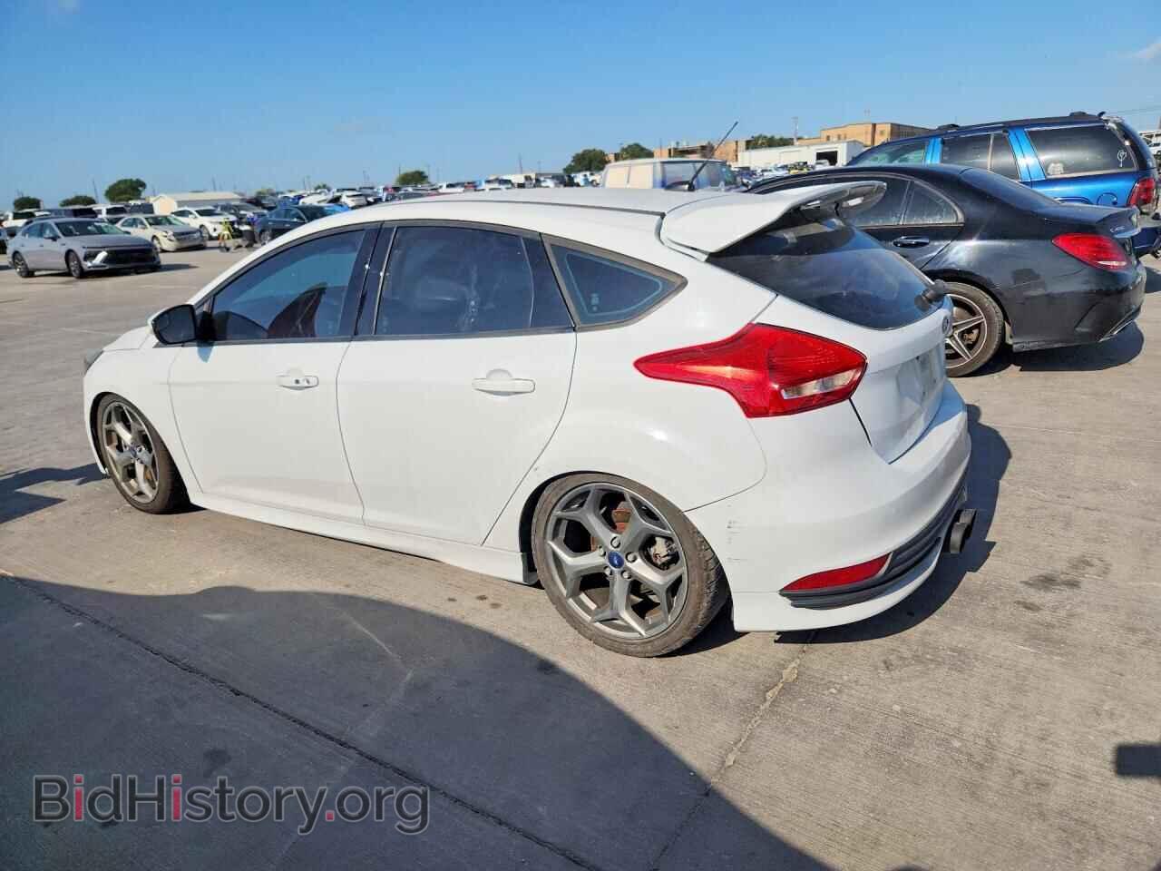 2018 FORD FOCUS - VIN: 1FADP3L96JL213470 - Фото 2