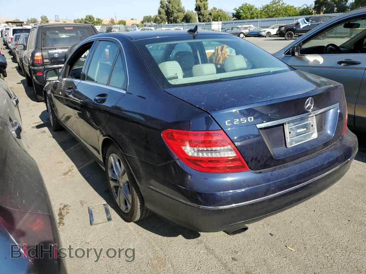2013 MERCEDES-BENZ C-CLASS - VIN: WDDGF4HBXDA813491 - Фото 2
