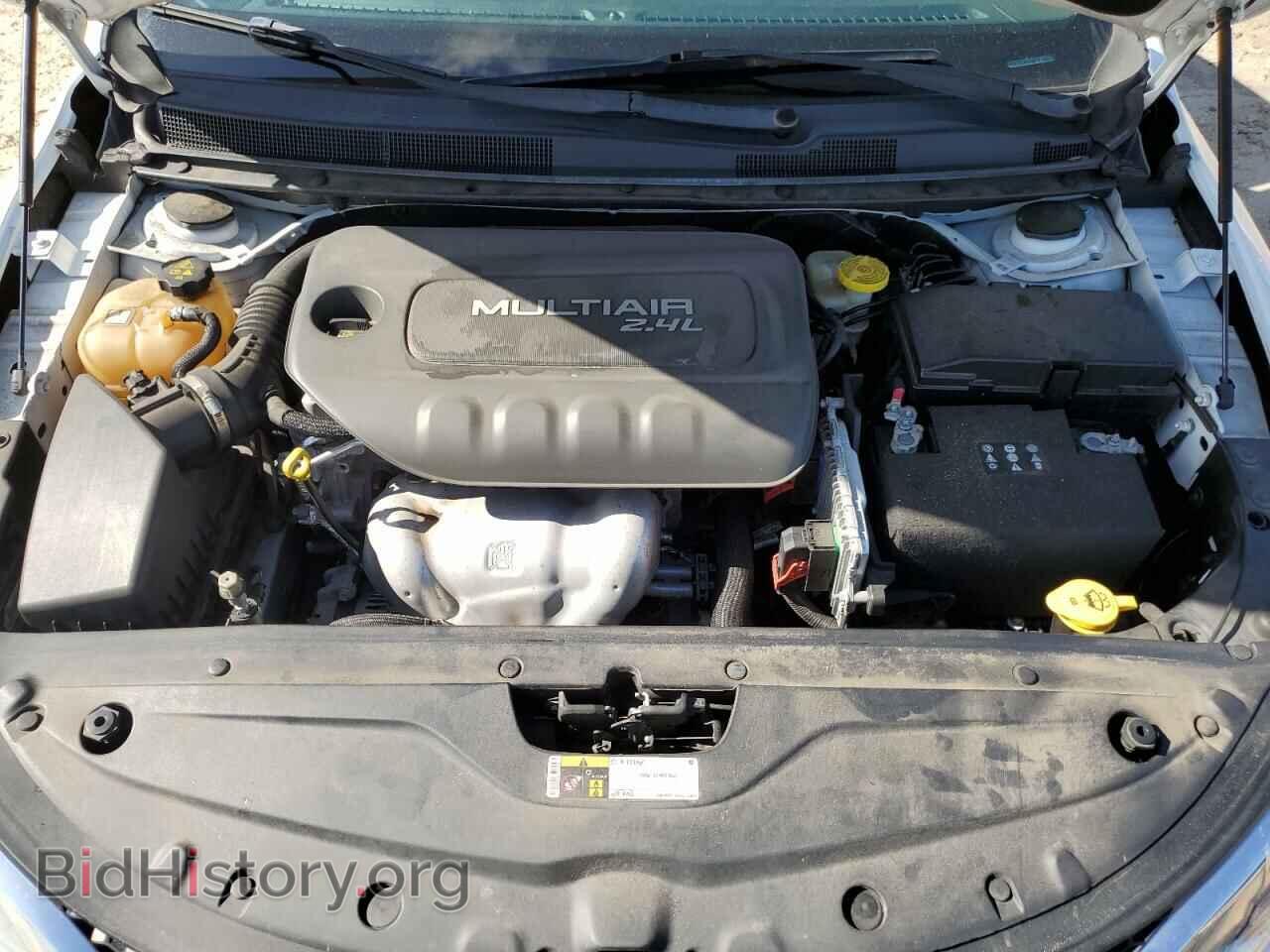 2016 CHRYSLER 200 - VIN: 1C3CCCABXGN181308 - Фото 11
