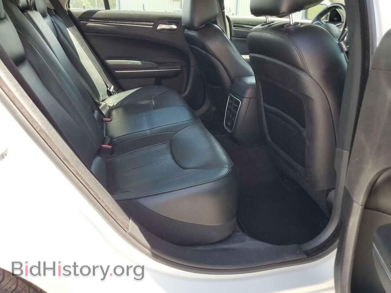 2017 CHRYSLER 300 - VIN: 2C3CCAEG7HH667904 - Фото 10
