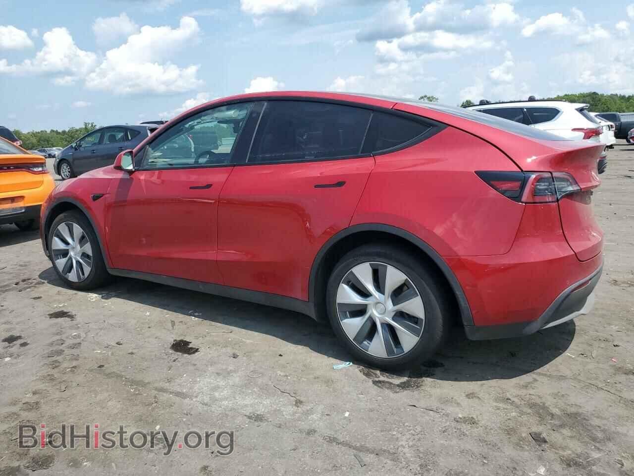 2022 TESLA MODEL Y - VIN: 7SAYGAEE4NF409655 - Фото 2