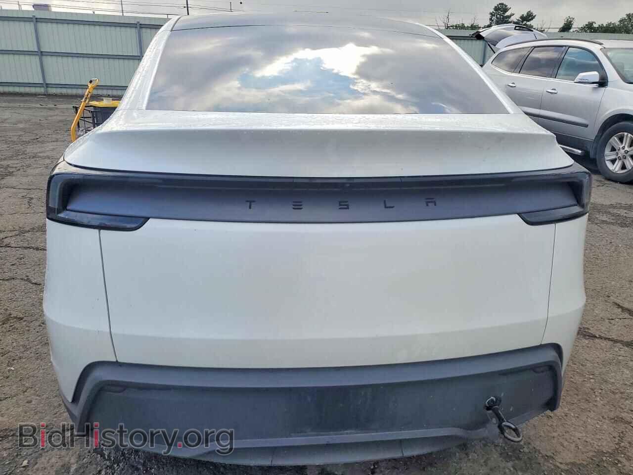 2026 TESLA MODEL Y - VIN: 7SAYGDED0TF434008 - Photo 6