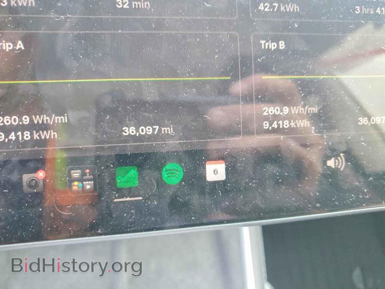 2026 TESLA MODEL Y - VIN: 7SAYGDED0TF434008 - Photo 9