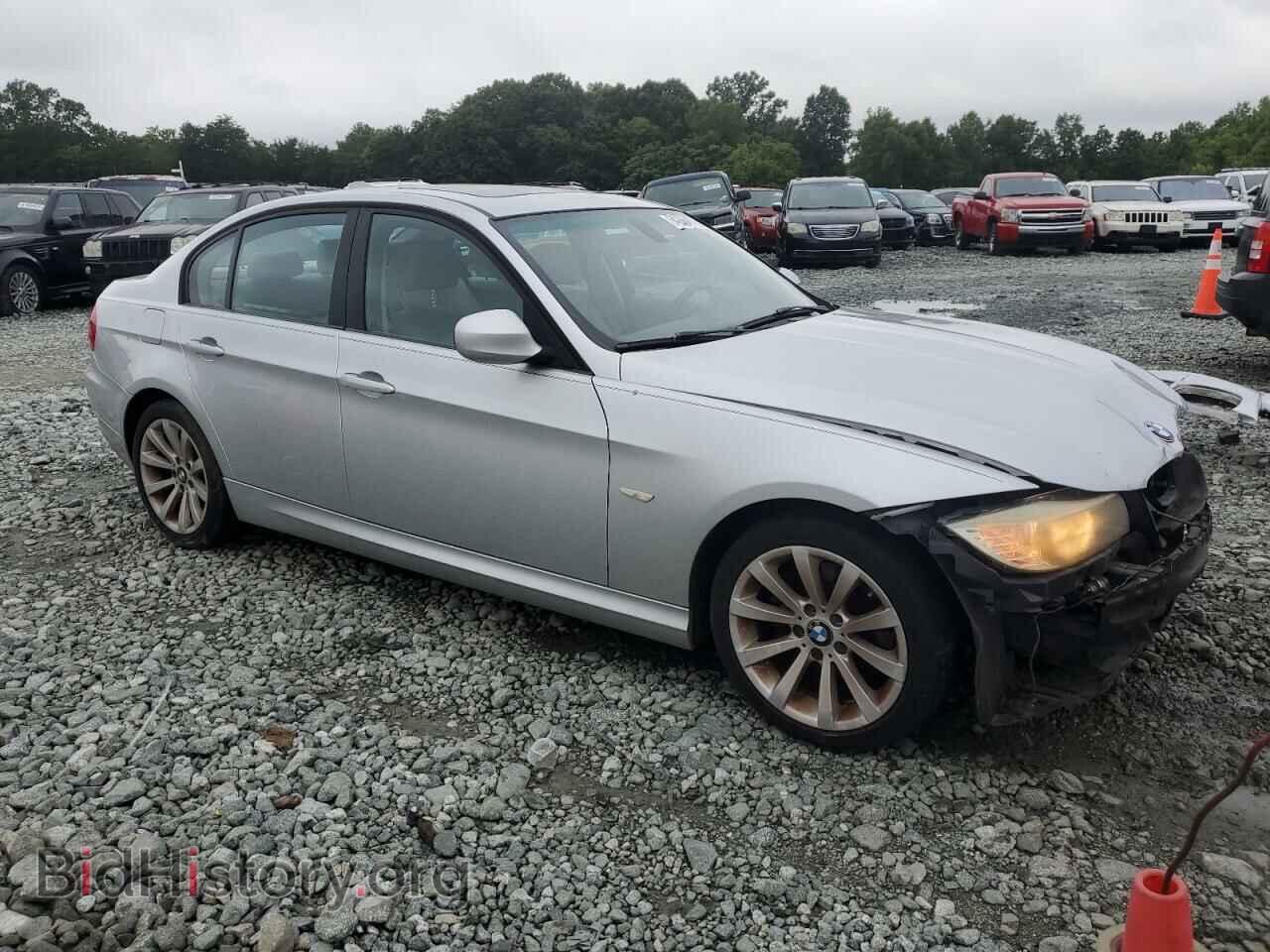 2011 BMW 3 SERIES - VIN: WBAPH7G55BNM56452 - Фото 4