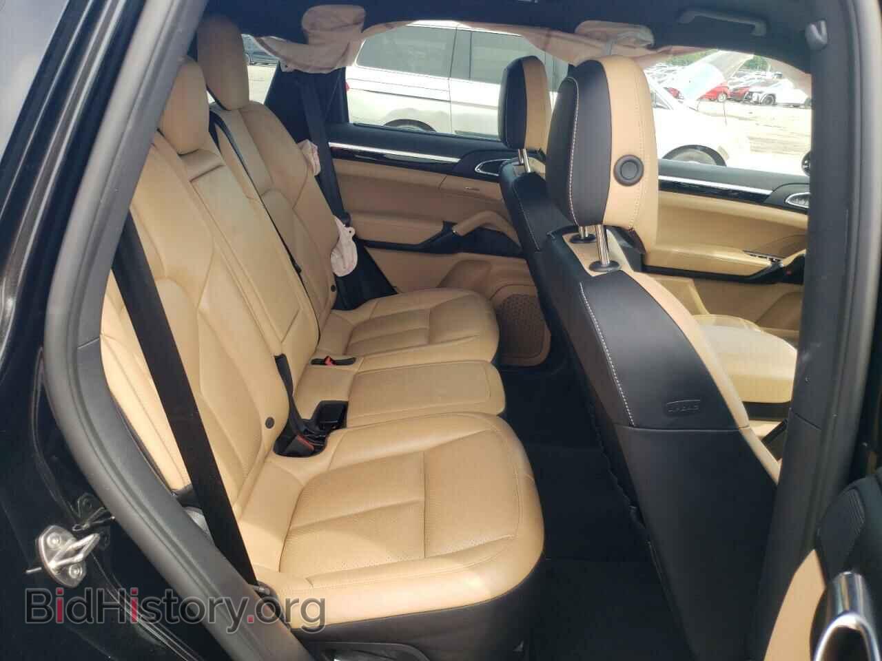 2016 PORSCHE CAYENNE - VIN: WP1AA2A29GKA11184 - Фото 11
