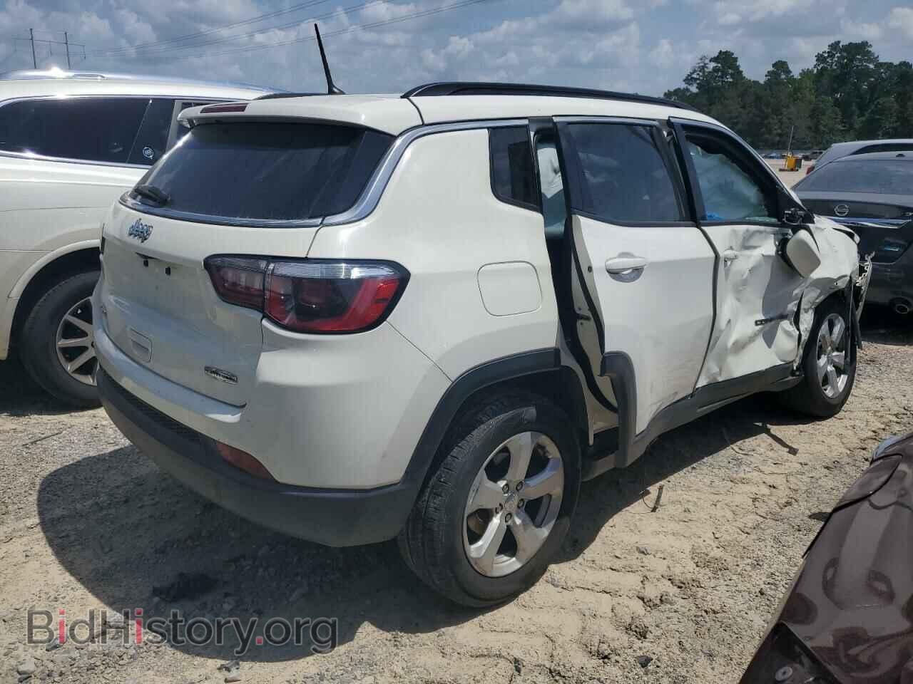 2018 JEEP COMPASS - VIN: 3C4NJDBBXJT282385 - Фото 3
