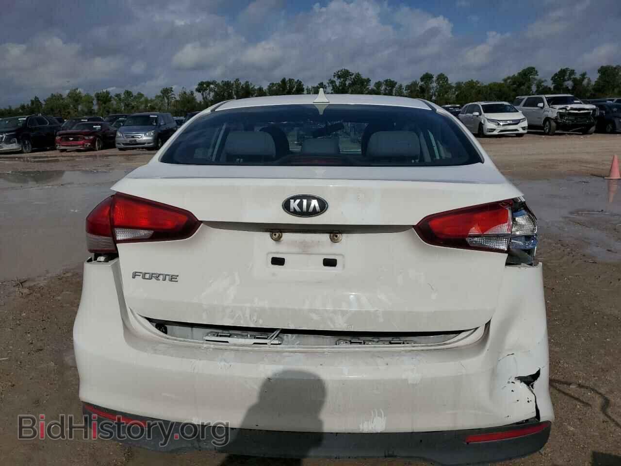 2017 KIA FORTE - VIN: 3KPFK4A73HE095759 - Фото 6