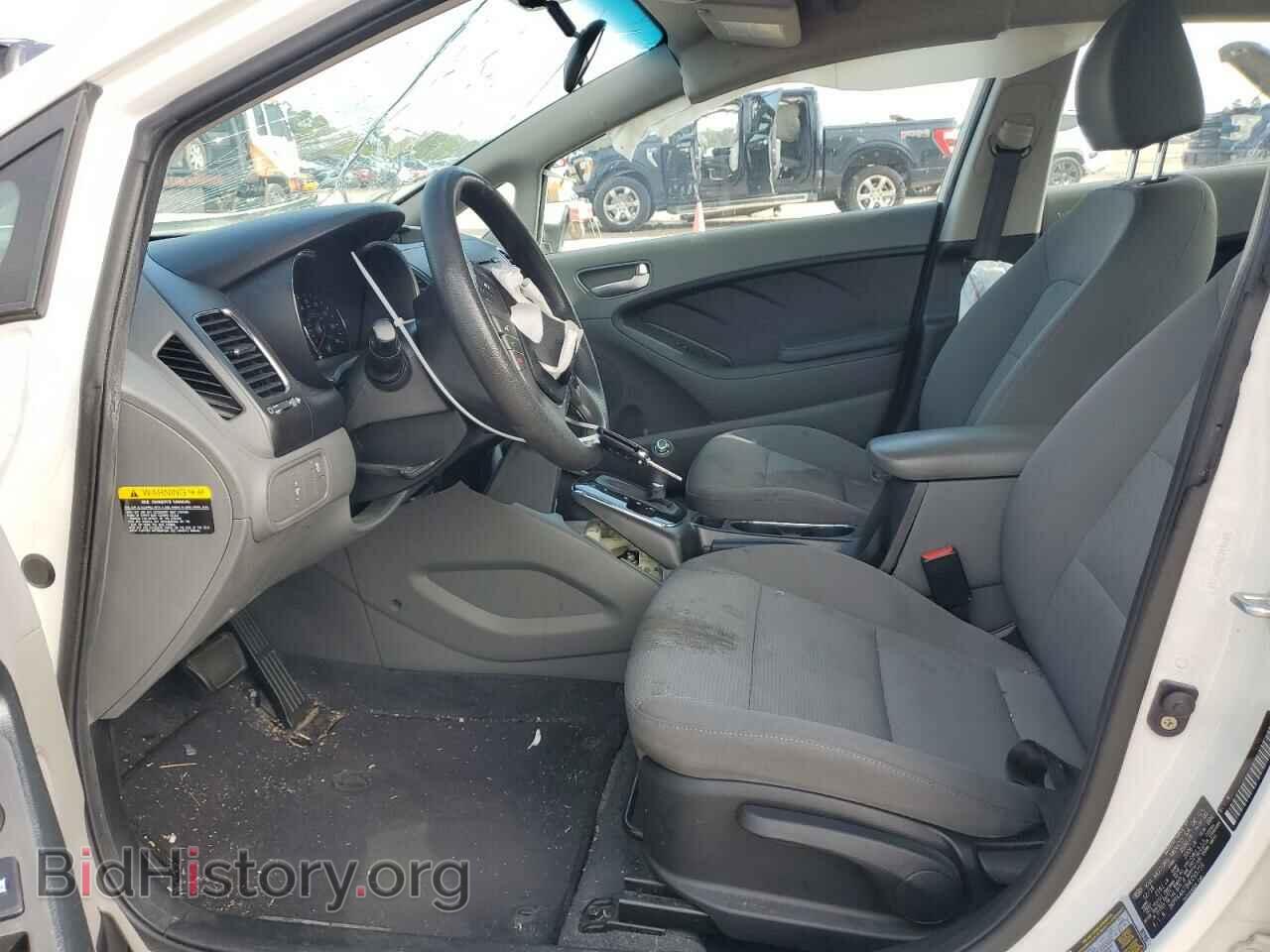 2017 KIA FORTE - VIN: 3KPFK4A73HE095759 - Фото 7