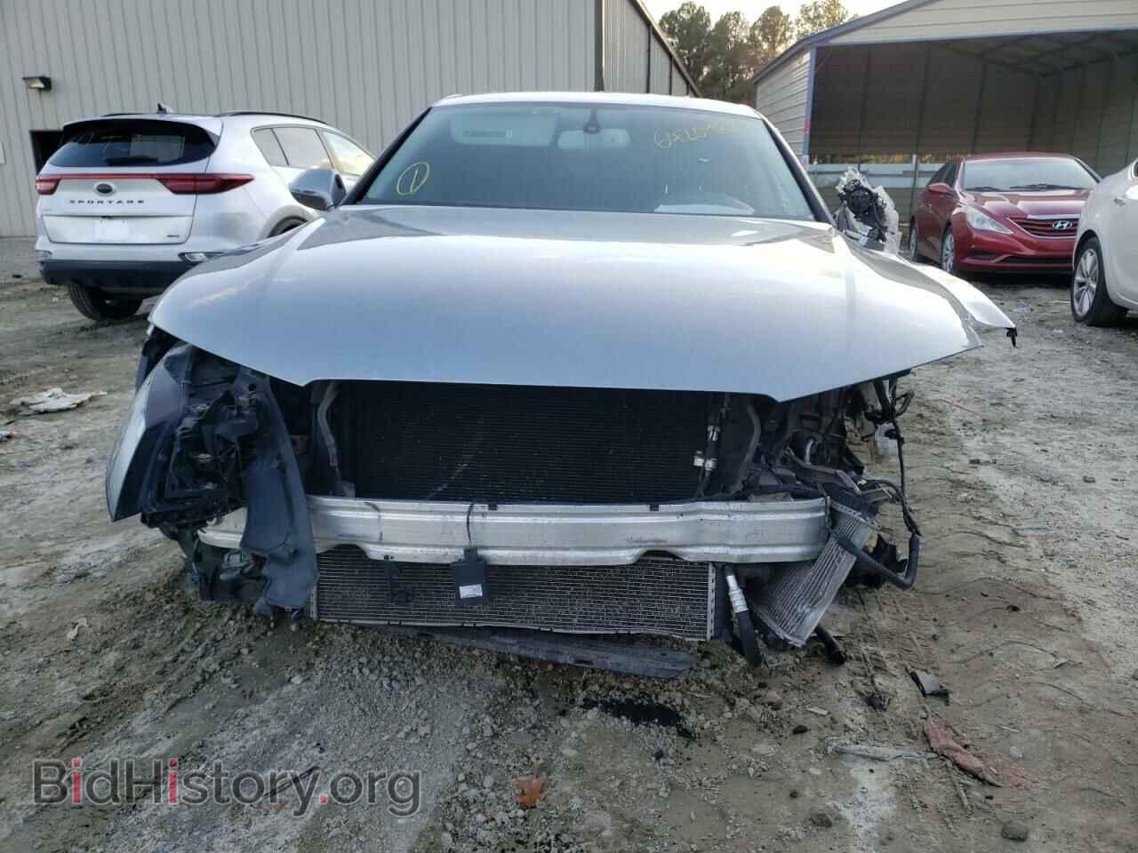 2012 AUDI A7 - VIN: WAUYGAFC3CN087886 - Фото 5