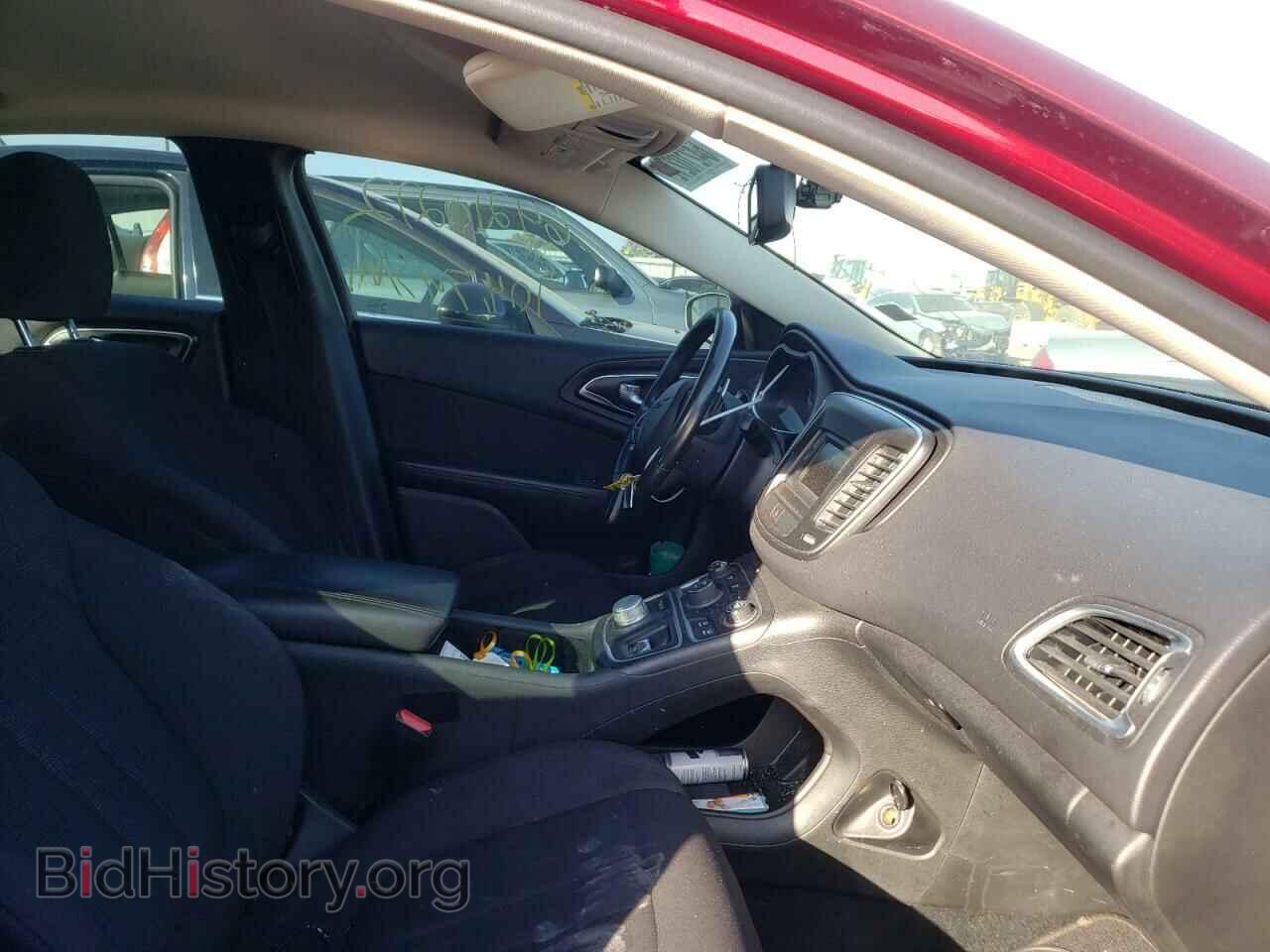 2015 CHRYSLER 200 - VIN: 1C3CCCAGXFN731648 - Photo 5