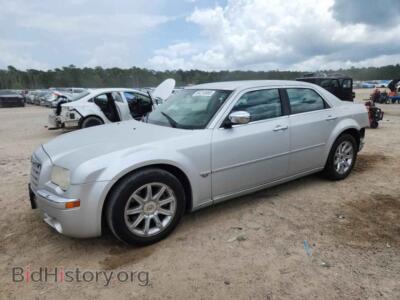 2005 Chrysler 300, silver — VIN 2C3JA63H15H686692, Copart