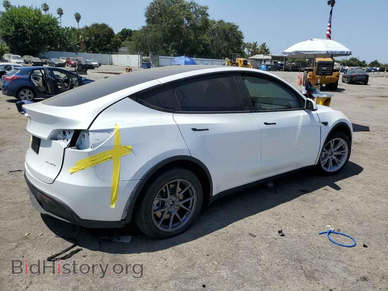 2023 TESLA MODEL Y - VIN: 7SAYGDEE2PA064093 - Фото 3