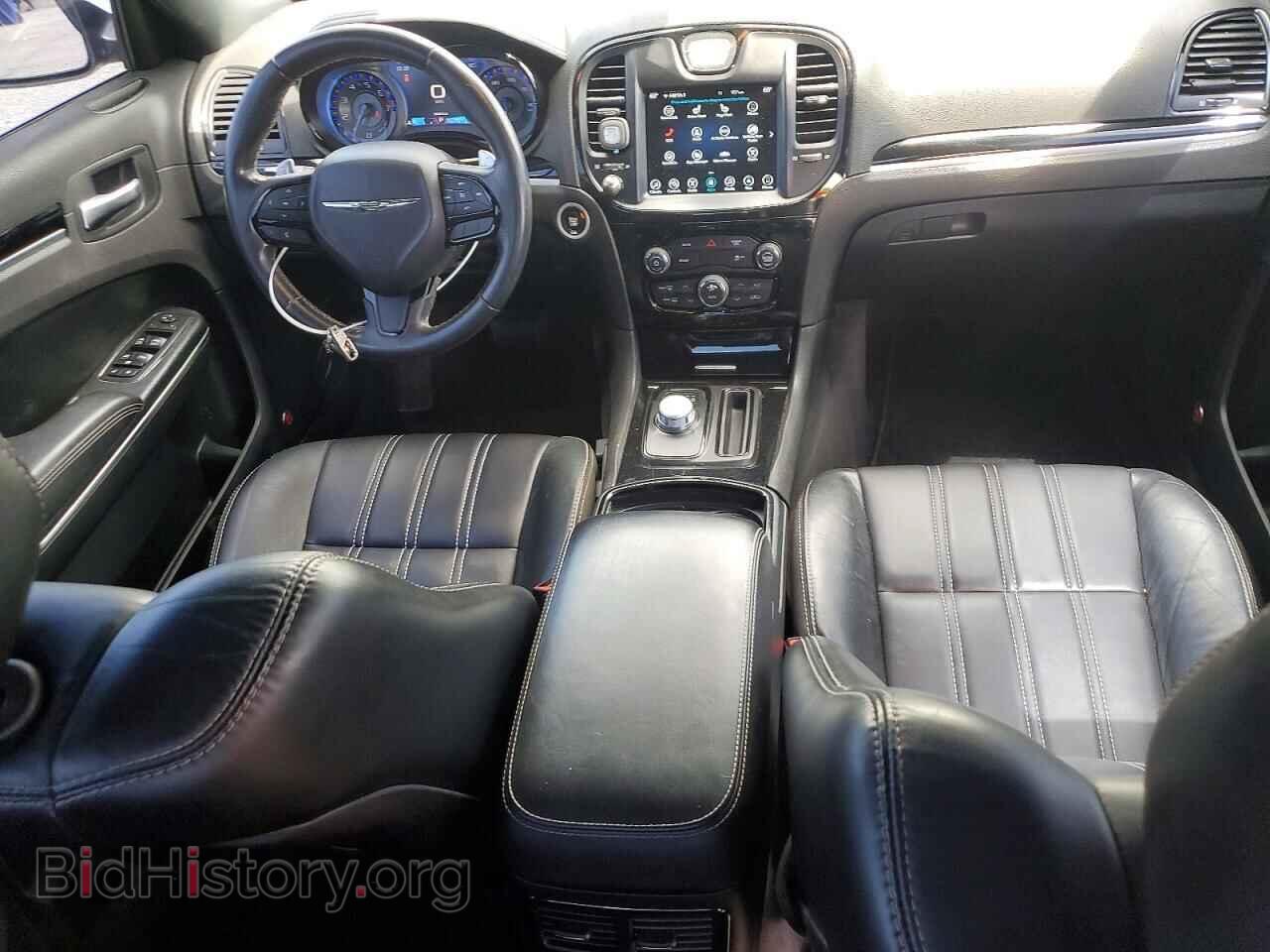 2017 CHRYSLER 300 - VIN: 2C3CCABG4HH667623 - Photo 8