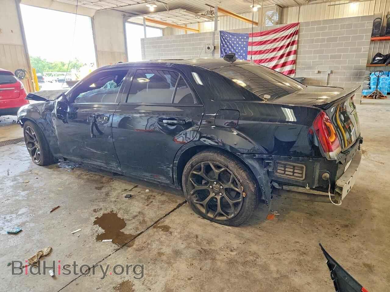 2017 CHRYSLER 300 - VIN: 2C3CCABTXHH593850 - Photo 2