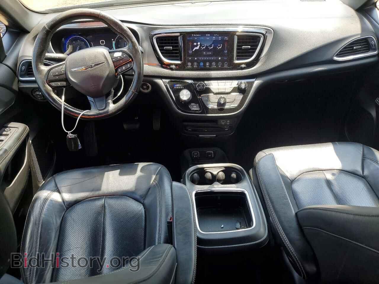 2019 CHRYSLER PACIFICA - VIN: 2C4RC1EGXKR639781 - Photo 8
