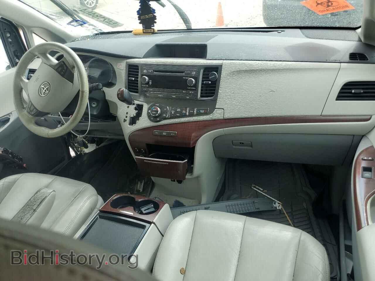 2011 TOYOTA All Models - VIN: 5TDYK3DC0BS065840 - Фото 8