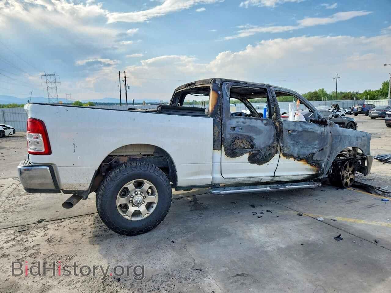 2019 RAM 2500 - VIN: 3C6UR5DL0KG543864 - Photo 3