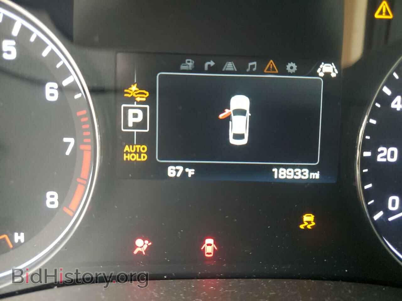 2017 GENESIS G80 - VIN: KMHGN4JE1HU188206 - Фото 8