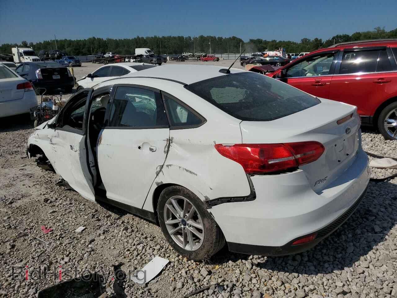 2018 FORD FOCUS - VIN: 1FADP3FEXJL281795 - Фото 2