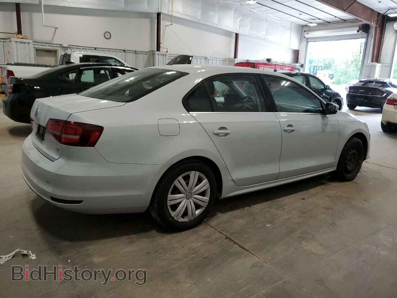 2017 VOLKSWAGEN JETTA - VIN: 3VW2B7AJ9HM397555 - Фото 3