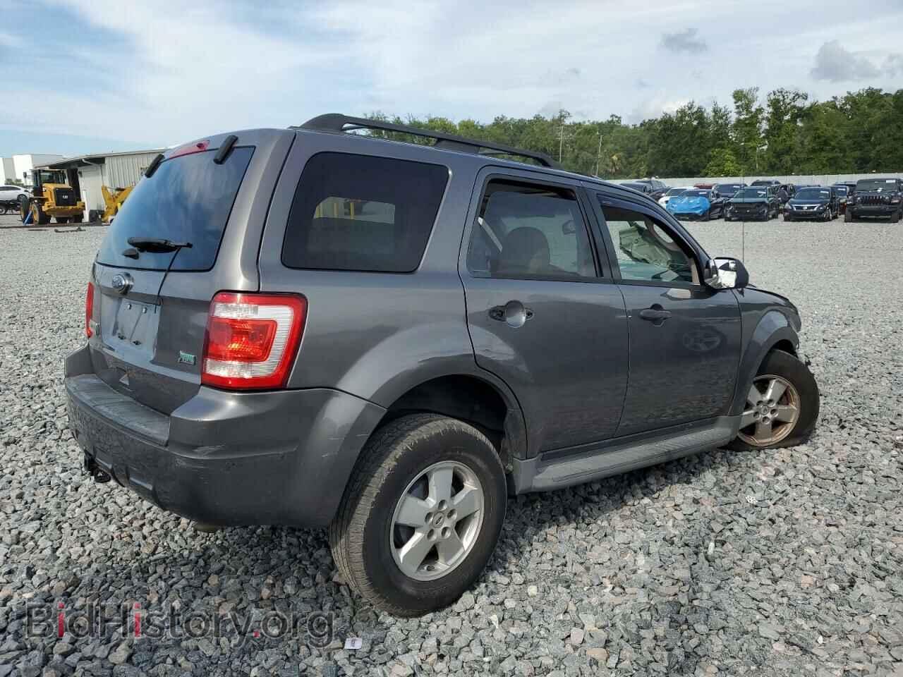2011 FORD ESCAPE - VIN: 1FMCU9DG5BKC22064 - Фото 3