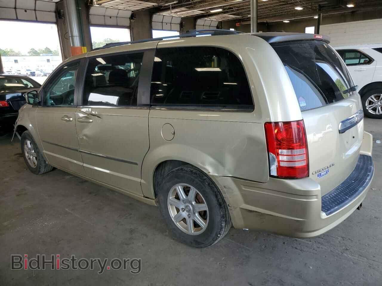 2010 CHRYSLER MINIVAN - VIN: 2A4RR8D19AR380911 - Фото 2