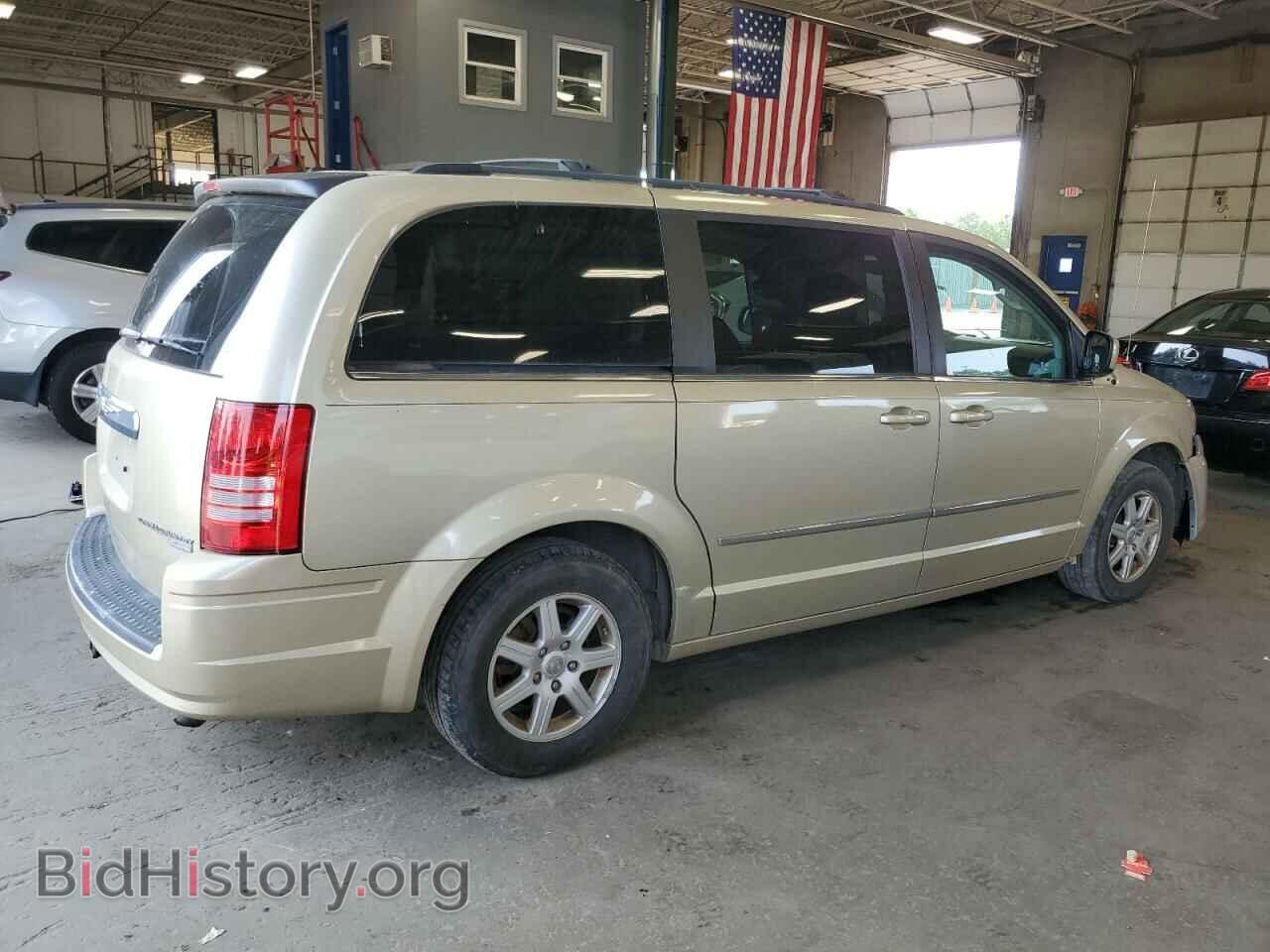 2010 CHRYSLER MINIVAN - VIN: 2A4RR8D19AR380911 - Фото 3