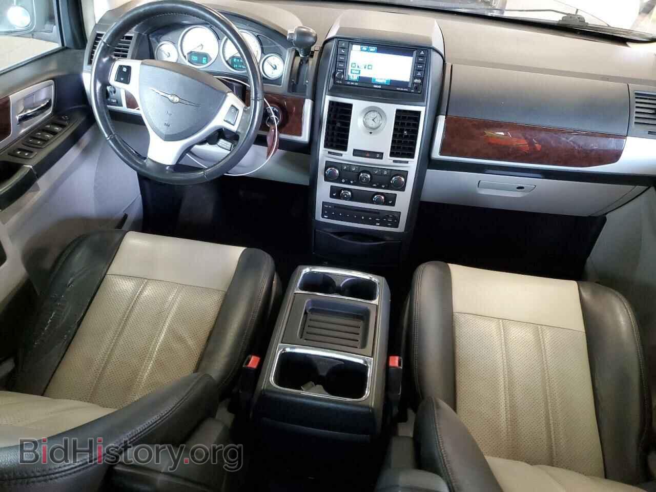 2010 CHRYSLER MINIVAN - VIN: 2A4RR8D19AR380911 - Фото 8