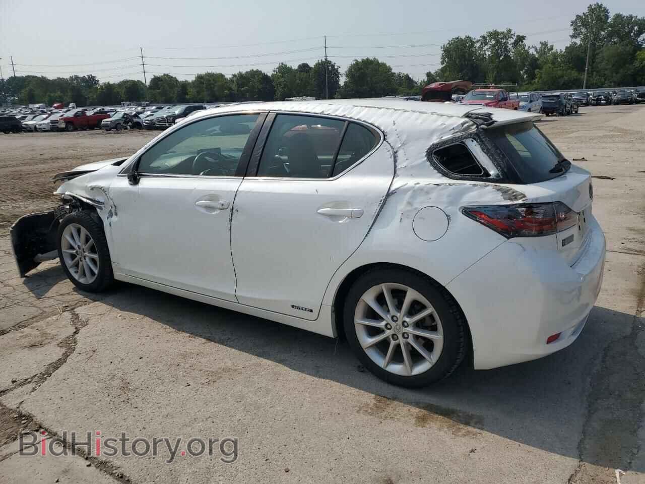 2013 LEXUS CT 200 - VIN: JTHKD5BH4D2172439 - Photo 2
