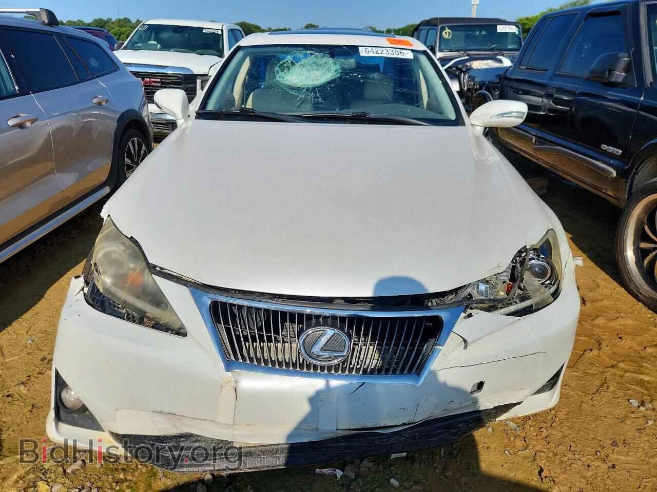 2011 LEXUS IS - VIN: JTHBF5C22B5151072 - Photo 5