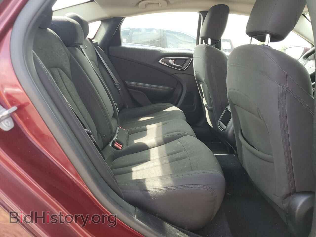 2015 CHRYSLER 200 - VIN: 1C3CCCAB7FN642558 - Фото 10