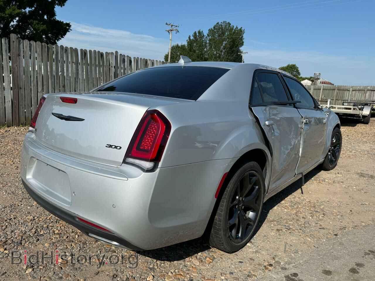 2023 CHRYSLER 300 - VIN: 2C3CCAAG9PH684112 - Фото 4