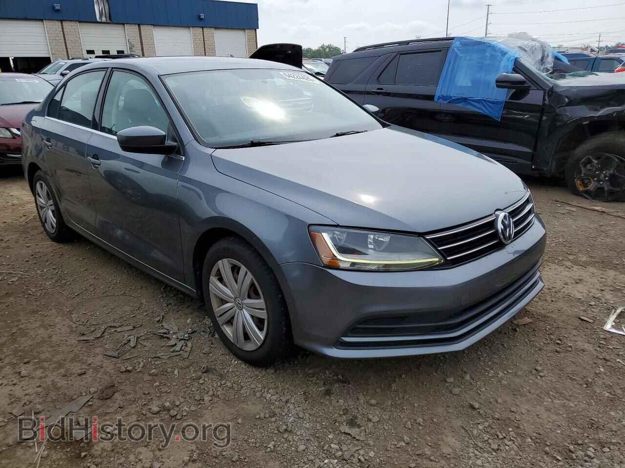 2017 VOLKSWAGEN JETTA - VIN: 3VW2B7AJ5HM330242 - Photo 4