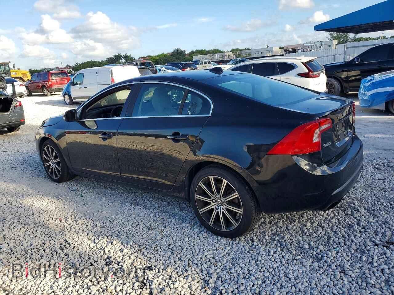 2017 VOLVO S60 - VIN: LYV402HM3HB127215 - Фото 2
