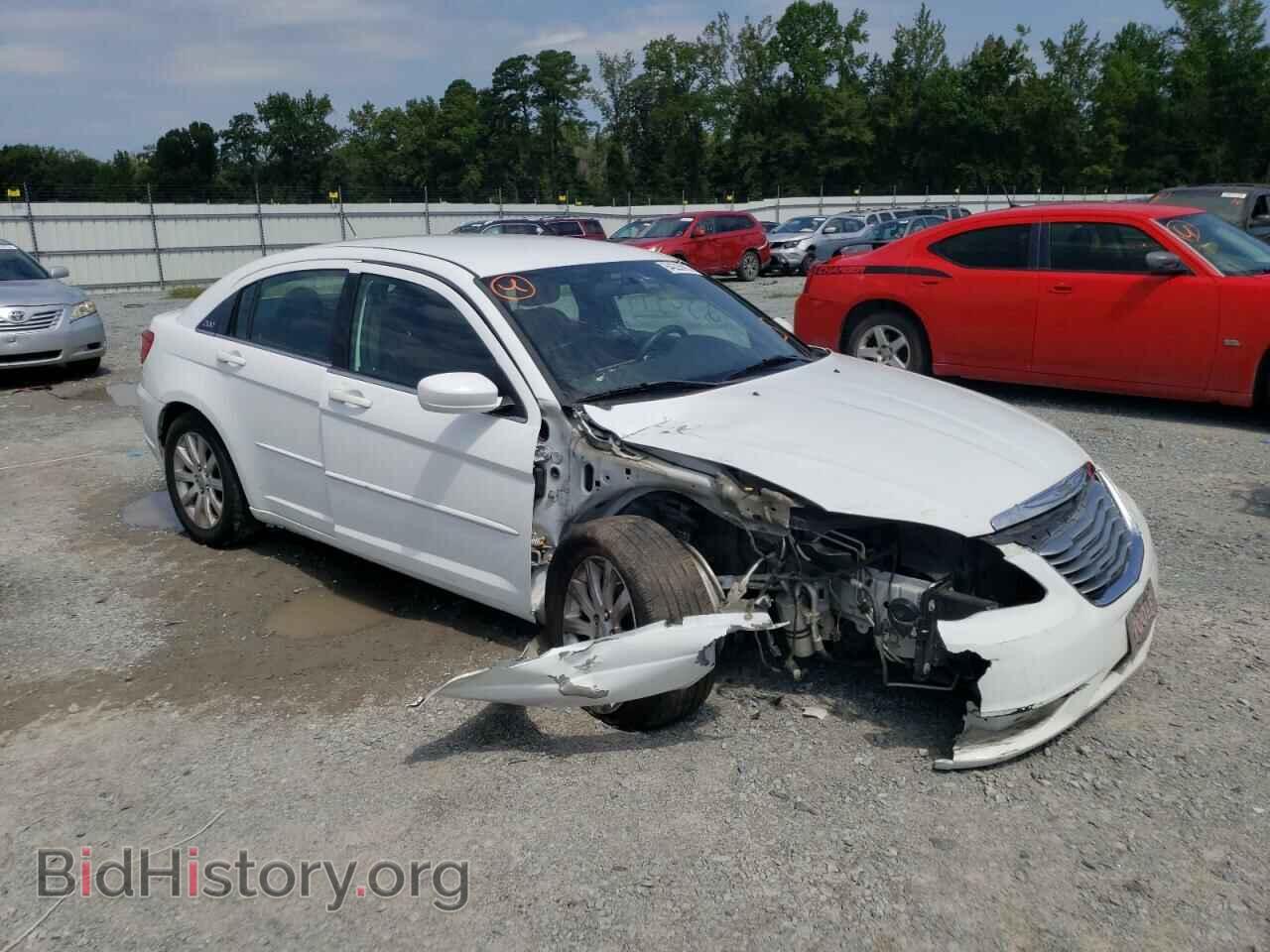 2013 CHRYSLER 200 - VIN: 1C3CCBBB1DN666442 - Photo 4