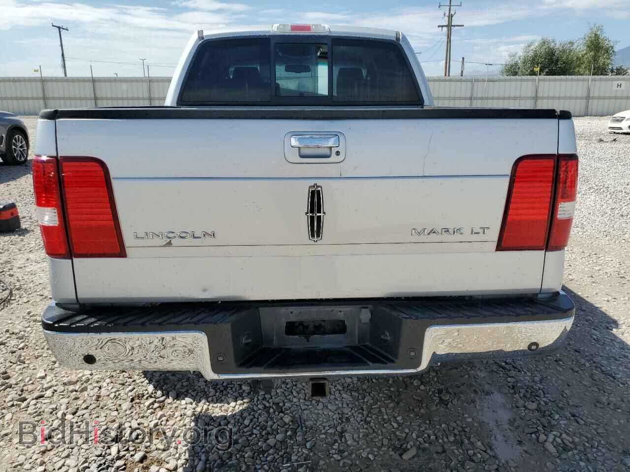 2006 LINCOLN MARK LT - VIN: 5LTPW185X6FJ17543 - Photo 6