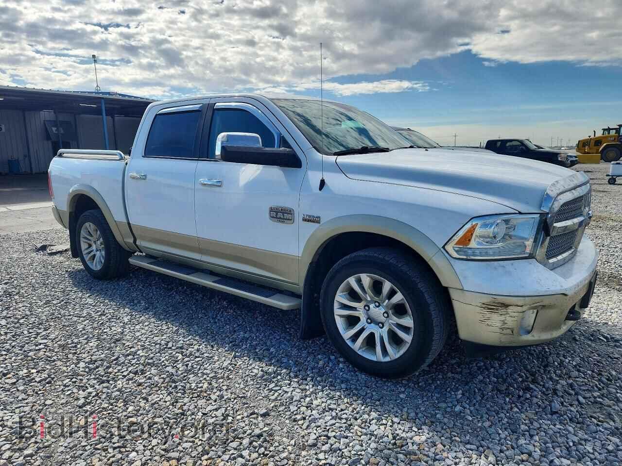 2016 RAM 1500 - VIN: 1C6RR7PT1GS204768 - Фото 4